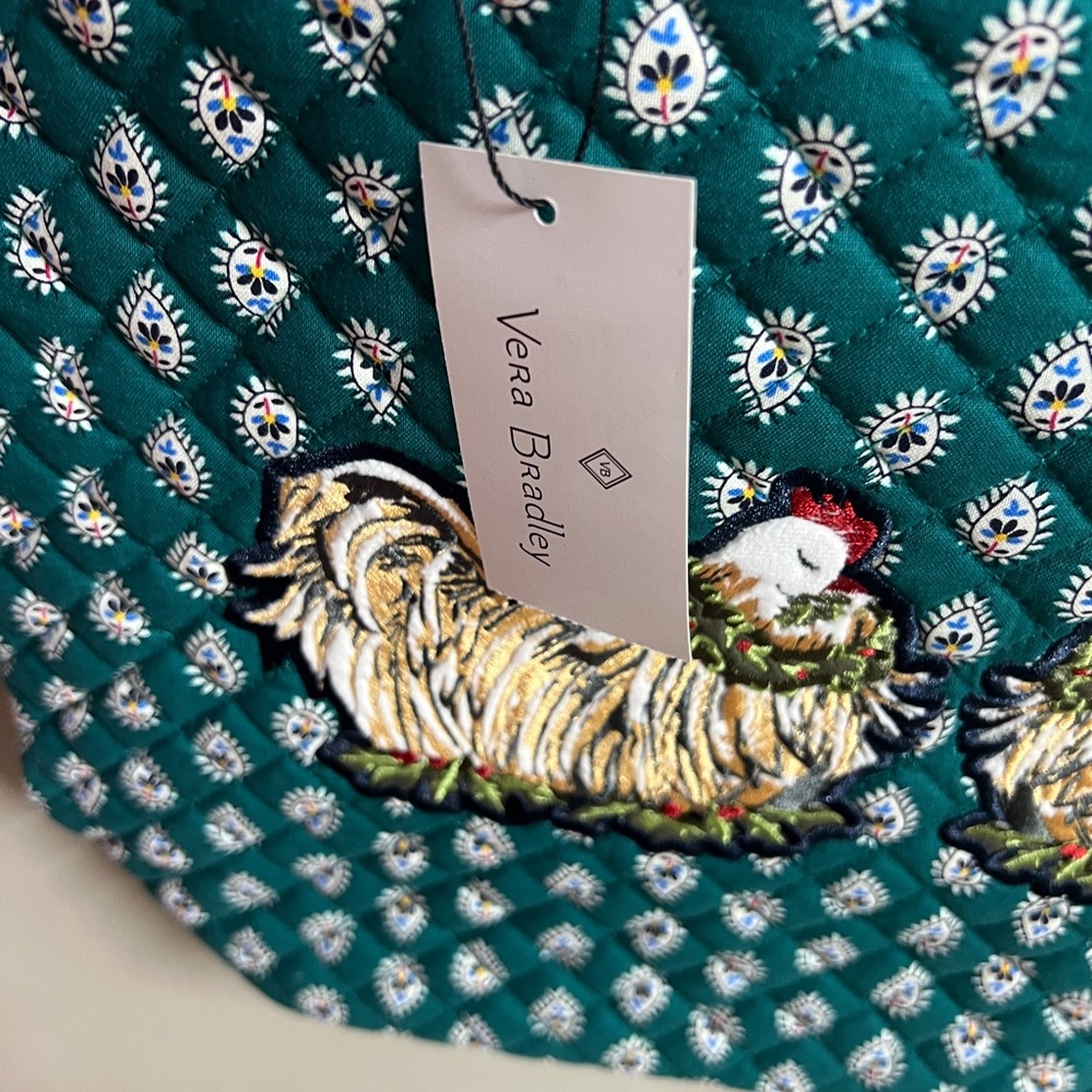 Vera Bradley green paisley print chicken tote bag - Picture 4 of 6